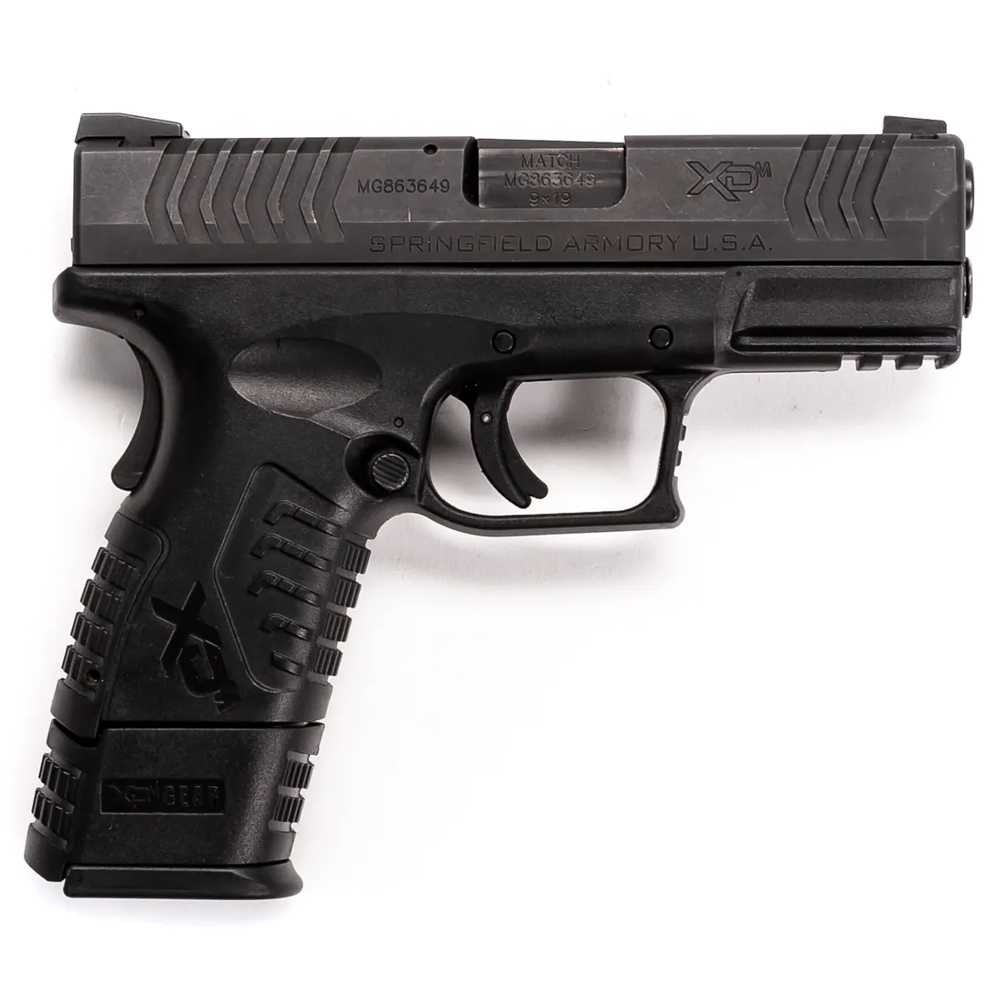 Image of Sig Sauer SP2022 Two Tone 9mm w/ SigLite Night Sights E2022-9-TSS