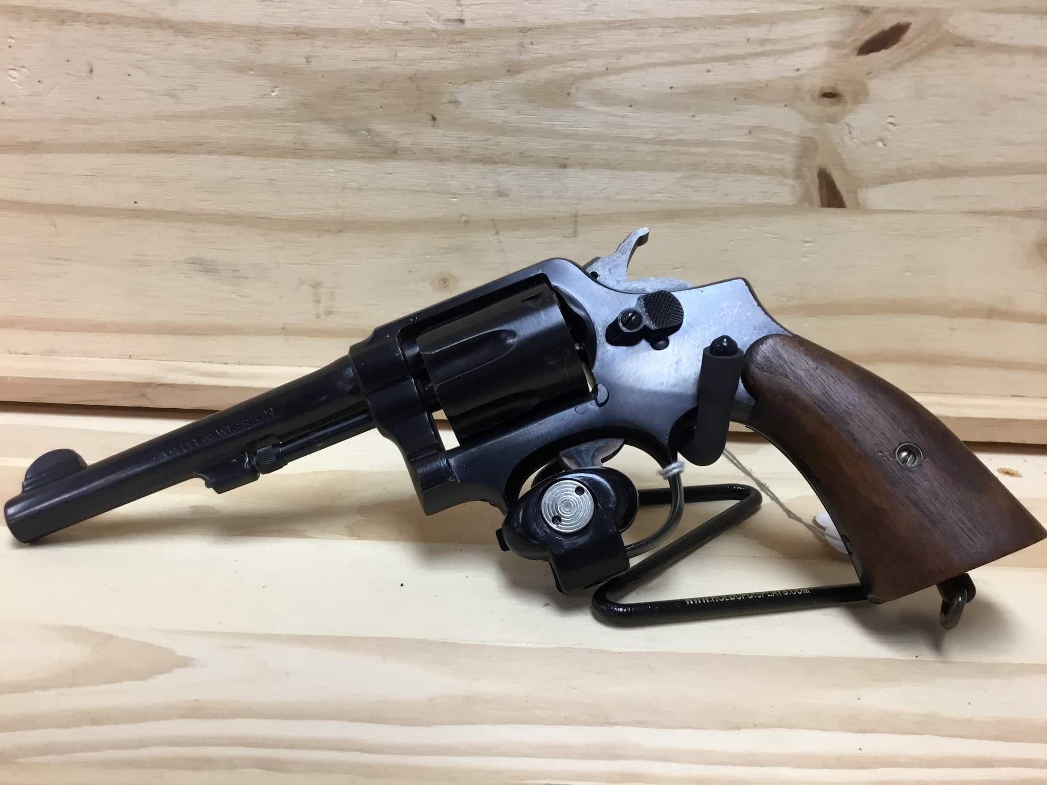 Image of SMITH & WESSON 15-1