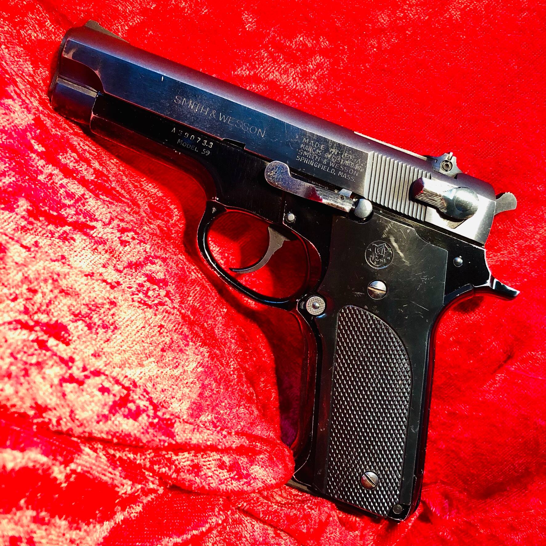 Image of SMITH & WESSON MODEL 59 CLASSIC 9MM METAL PISTOL