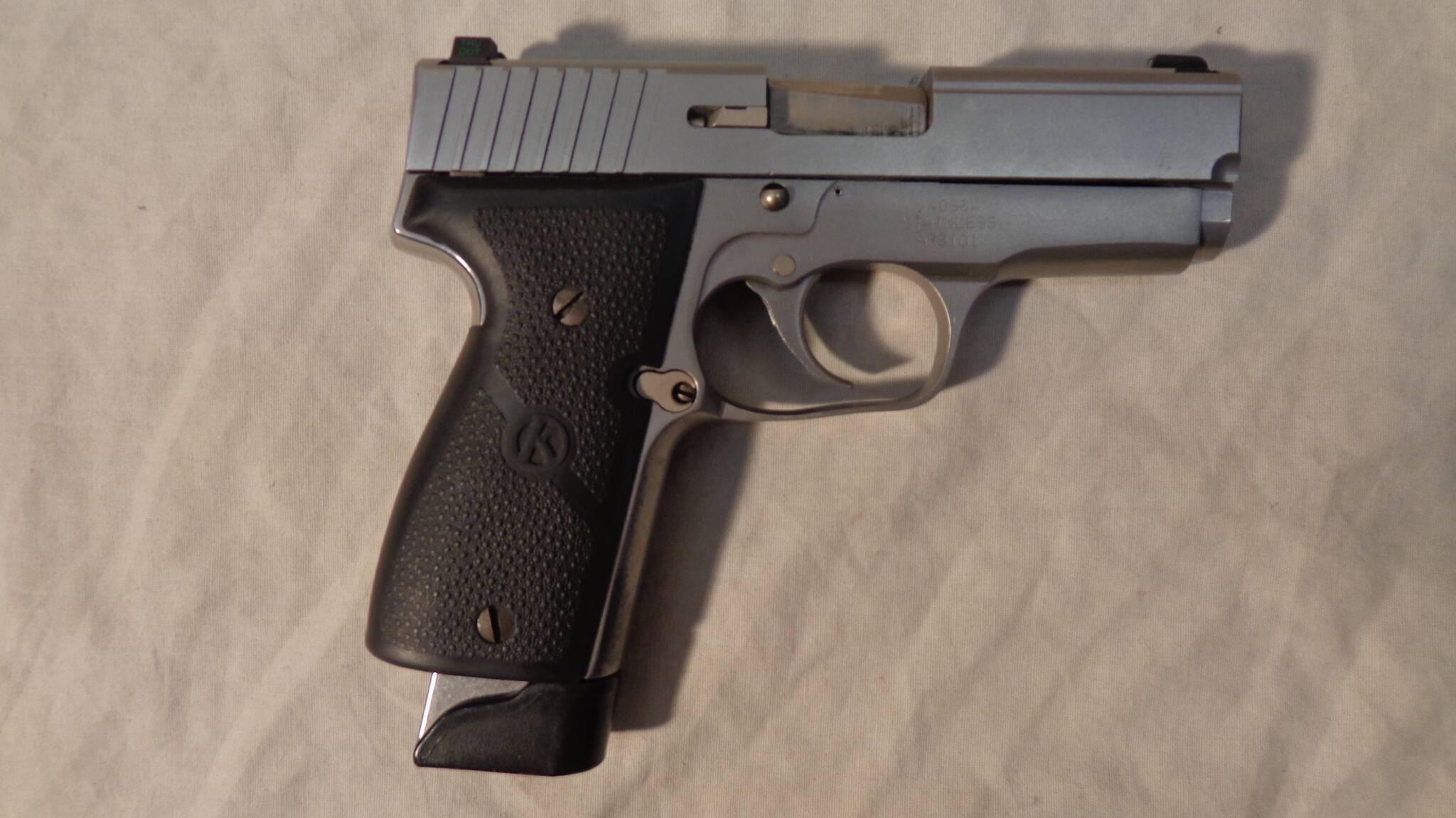 Image of KAHR ARMS K40