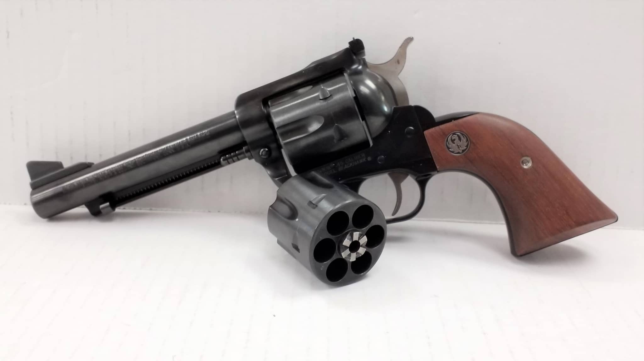 Image of RUGER NEW MODEL BLACKHAWK 2 CYLINDERS