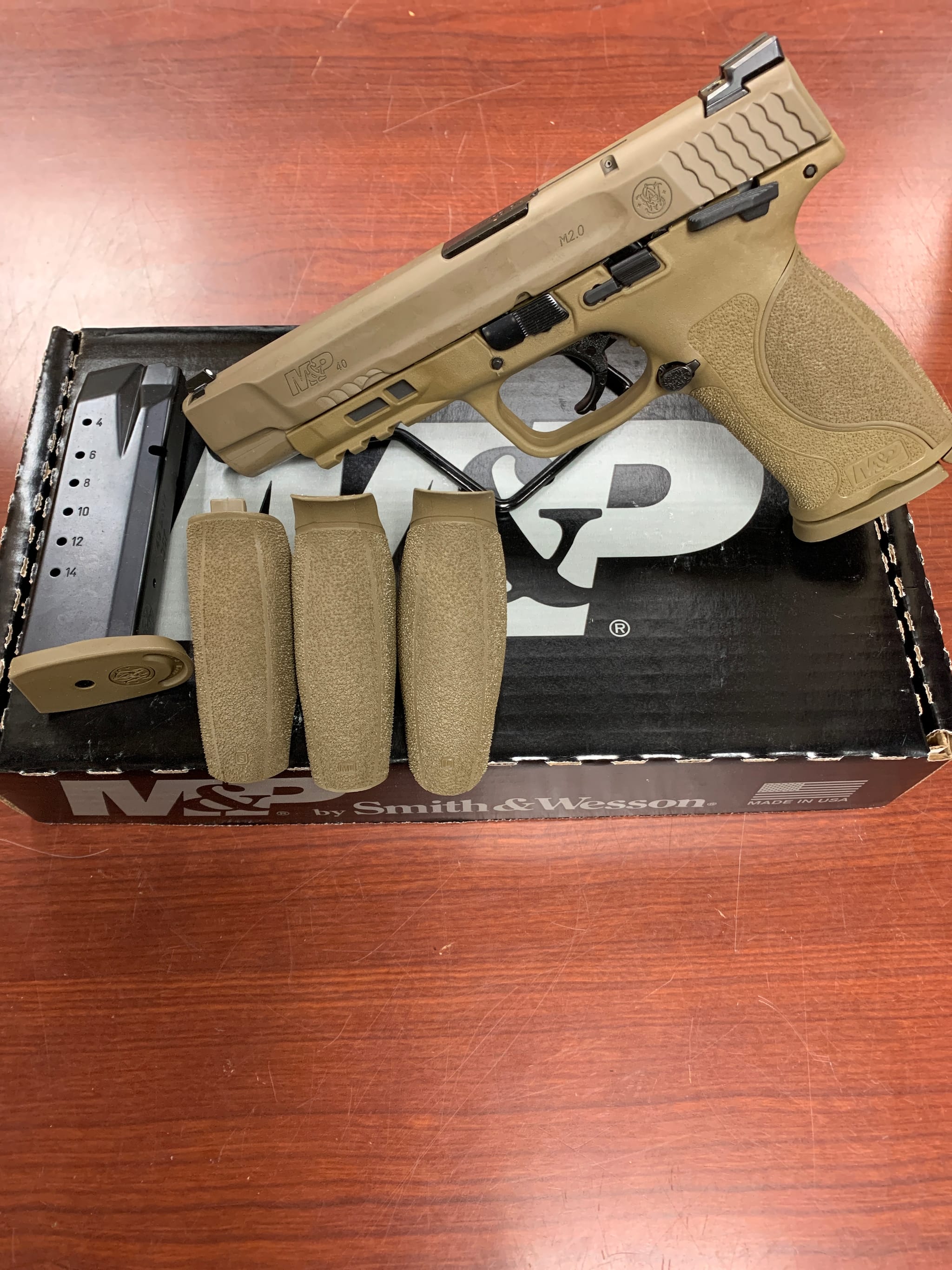 Image of SMITH & WESSON m&p40 m2.0 ts tlci fde 11595