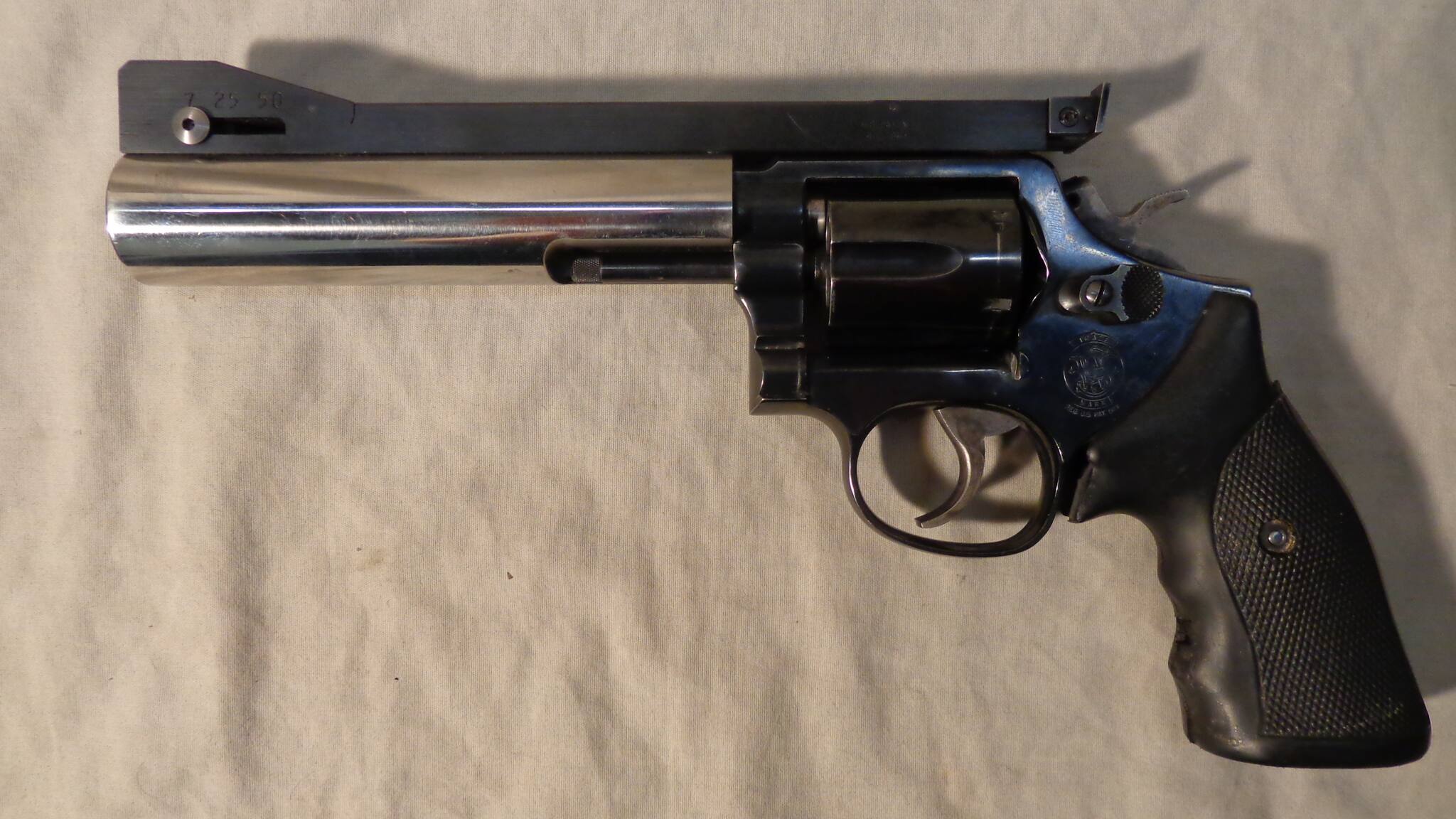 Image of SMITH & WESSON 10-8 Custom