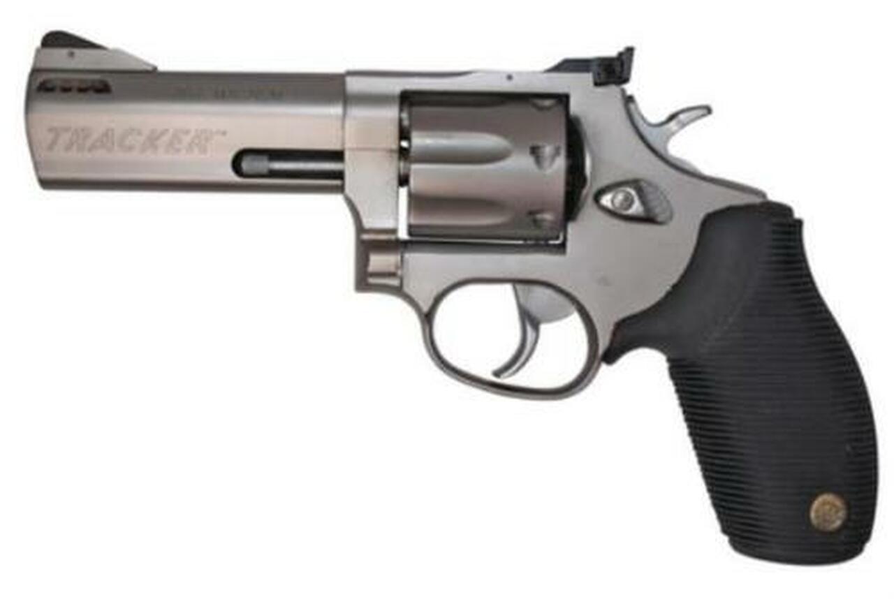 Image of Taurus 627 Tracker 357 Mag/38Spl 4" Ported Barrel Fixed Sight 'Ribber Grip' Matte SS Finish, 7rd