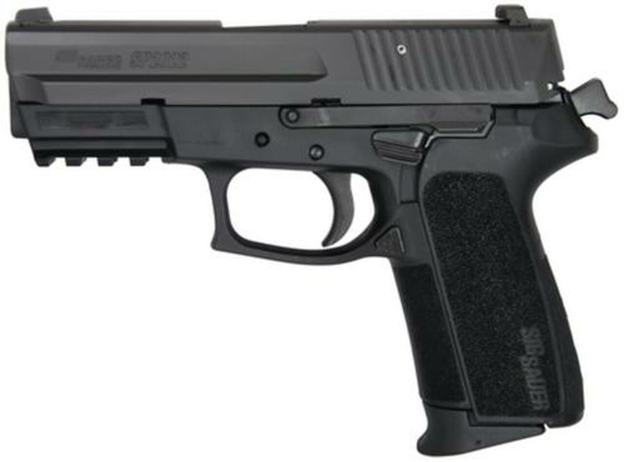 Image of Sig SP2022 .40SW Night Sights 12rd Mags Black