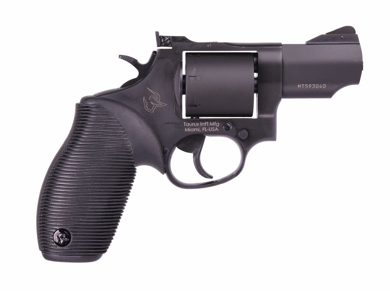 Image of Taurus 692 Tracker .357 Magnum-9mm, 2.5" Barrel, Black