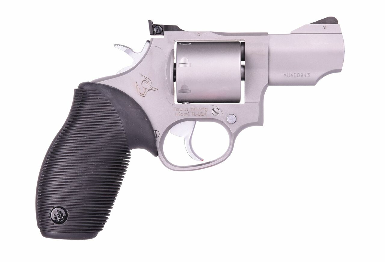 Image of Taurus 692 Tracker .357 Magnum-9mm, 2.5" Barrel, Stainless