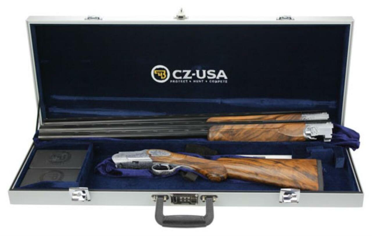 Image of CZ Super Scroll Combo Set, 30" 2 Barrel Set 20 Ga & 28 Ga W/Case Hand Engraved